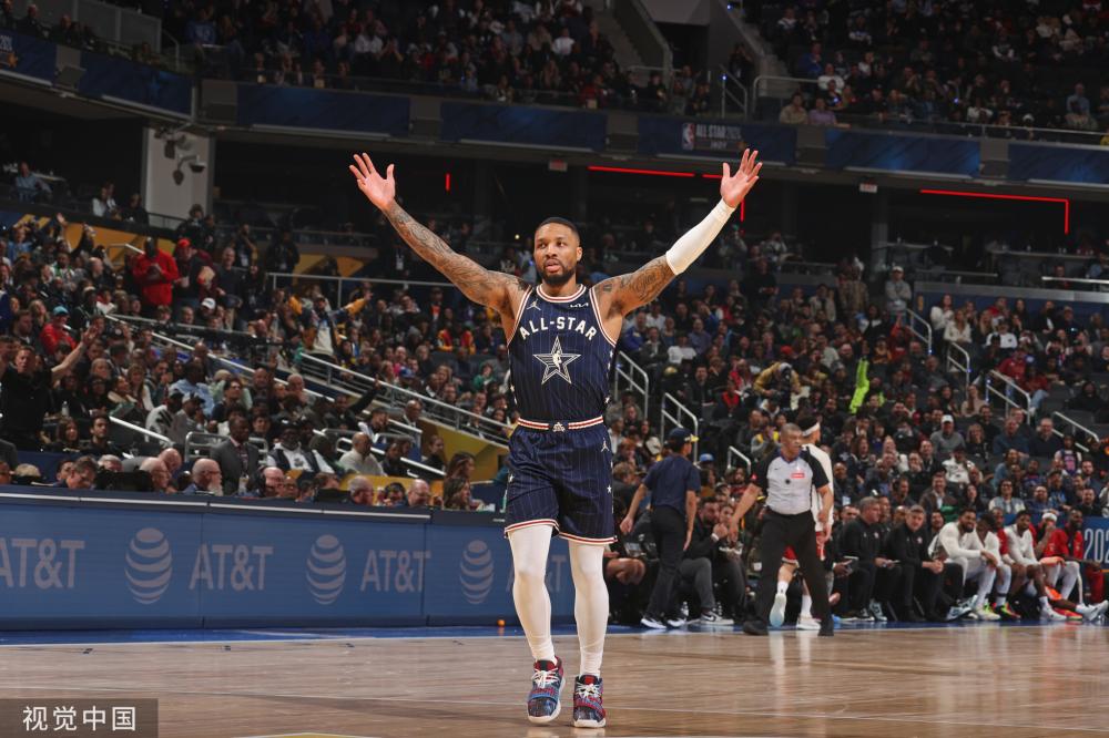 的赛季中 的赛季中